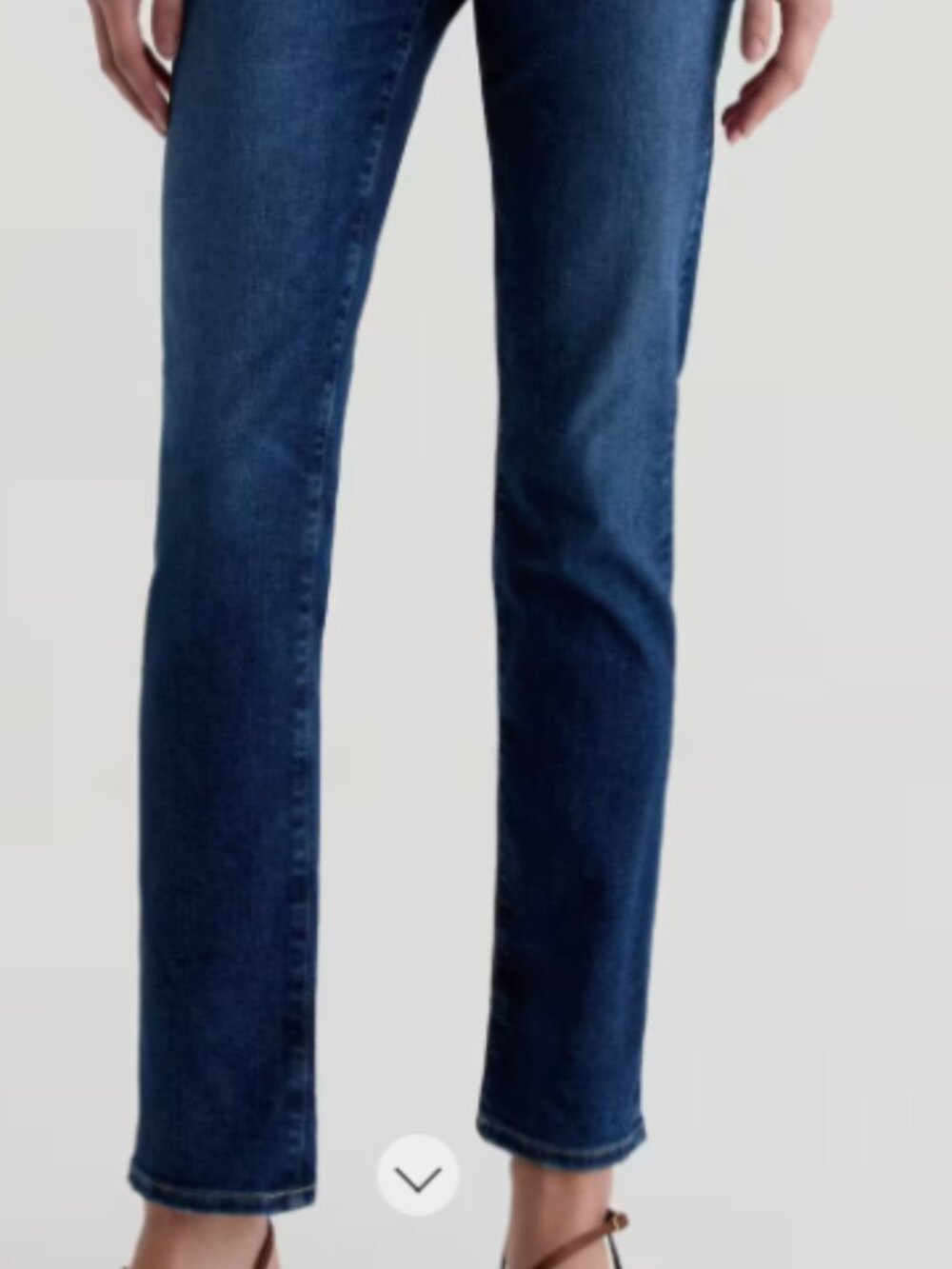 Mari Jean Mid-Rise Slim Straight